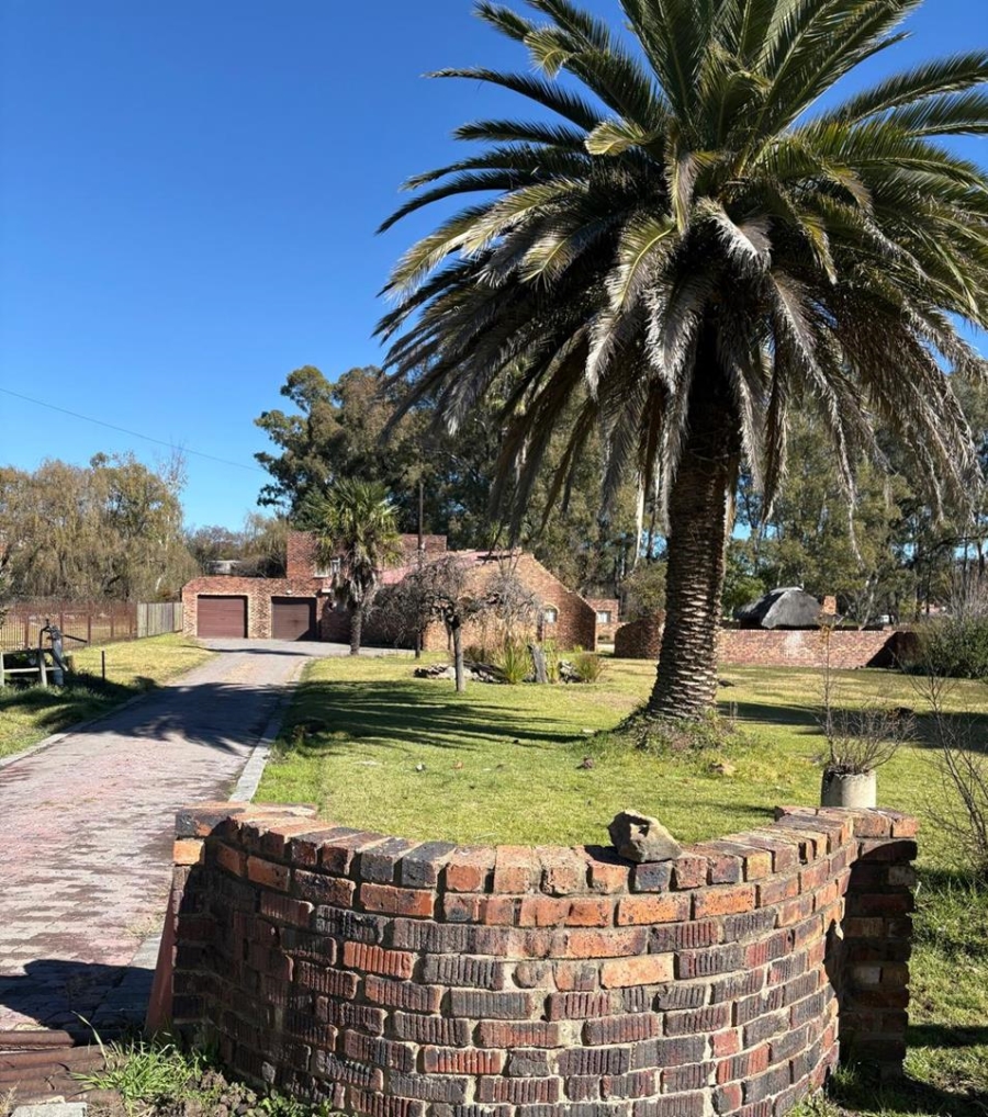 4 Bedroom Property for Sale in Heilbron Free State